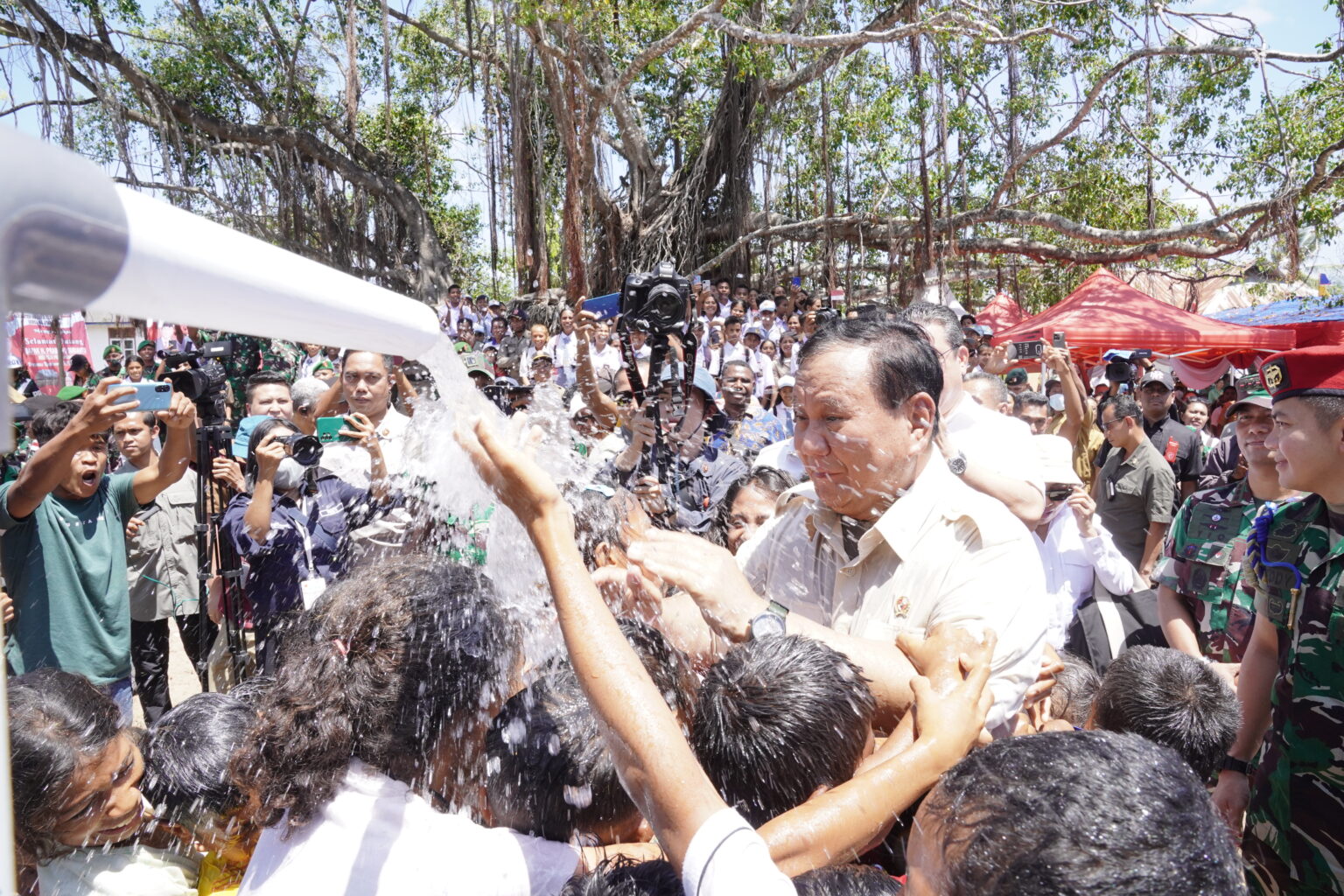 Pengabdian Prabowo Subianto di Dunia Kemasyarakatan dan Kemanusiaan