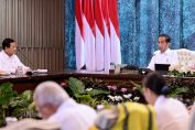 Minister of Defense and President-Elect Prabowo Subianto attends the full cabinet meeting chaired by President Joko Widodo at Garuda Palace, Nusantara Capital (IKN), East Kalimantan Province, on Monday, August 12, 2024. Photo: BPMI Setpres/Muchlis Jr