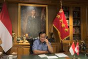 Momen keakraban terjadi saat Presiden RI terpilih periode 2024-2029, Prabowo Subianto berbincang dengan Perdana Menteri (PM) Kanada, Justin Trudeau