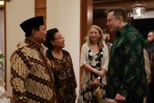 Prabowo Subianto, and SpaceX CEO Elon Musk met in Balangan, Bali