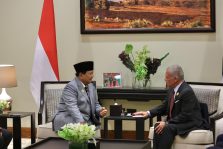 Prabowo Subianto bersama Raja Yordania Abdullah II bin Al-Hussein