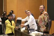 pimpinan-dpr-dasco-ahmad-terima-audiensi-bem-dan-organisasi-mahasiswa11-03092025-175508